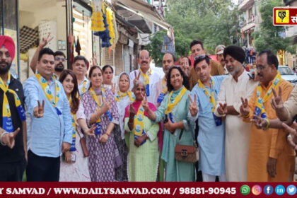 Mohinder Bhagat gave the mantra of victory to the ward in-charges of Ward 72