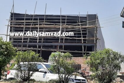 बड़ा खुलासा: नगर निगम के अफसर 'बेईमान', लाखों रुपए की टैक्स चोर LOVELY पर हैं 'मेहरबान', देखें 8 तस्वीरों में कैसे बंद पड़ी फैक्ट्री को ढहाकर बगैर नक्शे और CLU के बनाए जा रहे हैं कामर्शियल प्रोजैक्ट