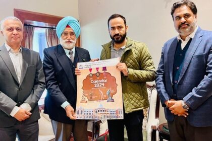 Punjab News: खेल मंत्री मीत हेयर ने पंजाब स्पोर्ट्स यूनिवर्सिटी का नए साल का कैलेंडर किया जारी