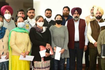 शिक्षा मंत्री  परगट सिंह ने 26 स्टाफ सदस्यों को सौंपा नियुक्ति पत्र