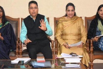 Punjab News: मंत्री द्वारा राज्य की अपनी कौशल प्रशिक्षण स्कीम को अंतिम रूप देने के लिए वर्किंग ग्रुप बनाने के निर्देश