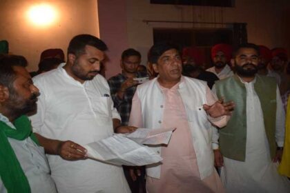 ब्रम शंकर जिम्पा द्वारा रात को नहरों की जाँच; किसानों को टेलों पर पानी पहुँचने की उम्मीद जागी