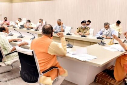 मुख्यमंत्री योगी की सुदृढ़ व्यवस्था से उत्तर प्रदेश में दम तोड़ रहा है कोरोना, 2000 मरीज हुए ठीक