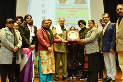 Punjab News: पंजाब के स्वास्थ्य मंत्री ने आयुष स्वास्थ्य एवं तंदरुस्ती केन्द्रों प्रशिक्षण प्रोग्राम का किया उदघाटन