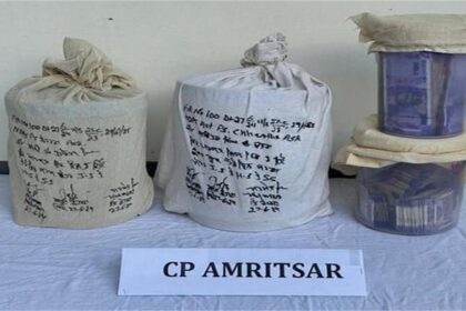 Punjab News: अमृतसर पुलिस ने बड़ी सफलता हासिल की, 56 करोड़ की हेरोइन और 3 तस्करों को गिरफ्तार किया