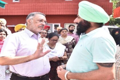 Punjab News: 'हर शुक्रवार, डेंगू पर वार'- स्वास्थ्य मंत्री ने साथी कैबिनेट मंत्रियों के घरों का किया निरीक्षण, डेंगू का लार्वा मिला