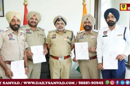 Punjab Police traffic police personnel honored for politely dealing with traffic rule violators