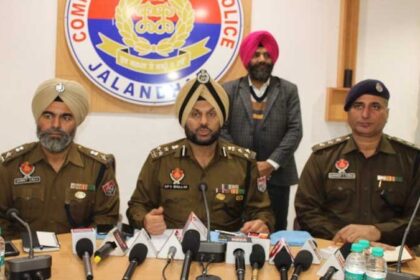 प्याज की आड़ में स्मलिंग करने के बड़े रैकेट का खुलासा, पुलिस ने पकड़ा 250 किलो चूरा पोस्त