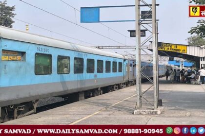 Shatabdi Express going from Amritsar to New Delhi is about 2 hours late