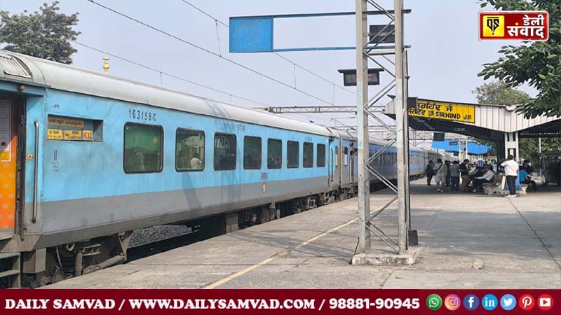 Shatabdi Express going from Amritsar to New Delhi is about 2 hours late
