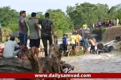 Uttarakhand News: उत्तराखंड में नाले में बह गई पटियाला के ऑर्केस्ट्रा ग्रुप की गाड़ी, 9 लोगों की मौत