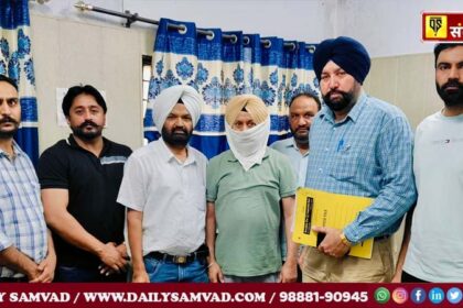Vigilance Bureau catches BDPO office superintendent while taking Bribe