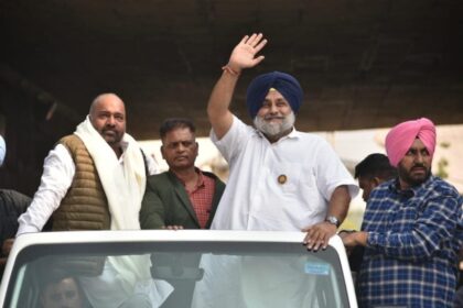 मुख्यमंत्री बताएं कि अगर उनका कर्जा माफ करनेे का कोई इरादा नही था तो कांग्रेस पार्टी ने किसानों की आंखों में 5 साल तक आंखों में धूल क्यों झोंकीः सुखबीर