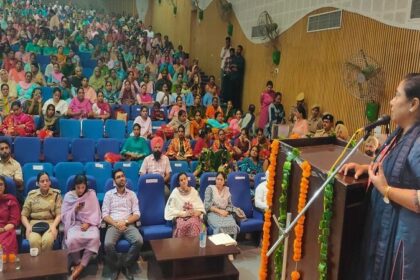 Punjab News: राज्य के इतिहास में पहली बार पाँच हज़ार आंगनवाड़ी वर्करों की भर्ती मेरिट के आधार पर हुई