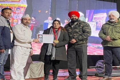 St Soldier News: सेंट सोल्जर लॉ कॉलेज के एन.एस.एस प्रोग्राम ऑफिसर ने नेशनल बेंच प्रेस में जीता स्वर्ण पदक