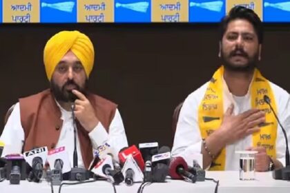 Punjab Politics: पंजाब में कांग्रेस को बड़ा झटका, AAP में शामिल हुए पूर्व विधायक दलवीर गोल्डी