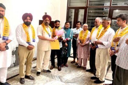 Jalandhar By Poll: पारंपरिक पार्टियों का बचा जनाधार भी हुआ खत्म, पंच-सरपंचों और स्थानीय नेताओं का आप में शामिल होना जारी