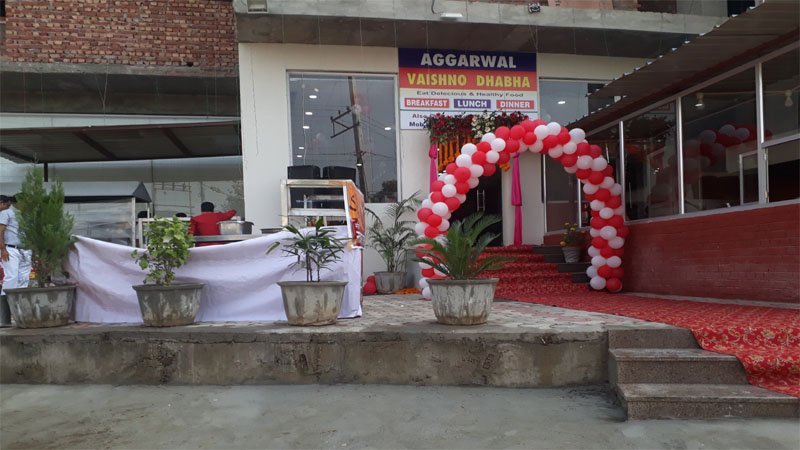 Jalandhar News: जालंधर में अग्रवाल ढाबे की तीसरी मंजिल पर हो रहा था गलत काम, मौके पर पहुंचे अफसर, बड़ा एक्शन, VIDEO वायरल