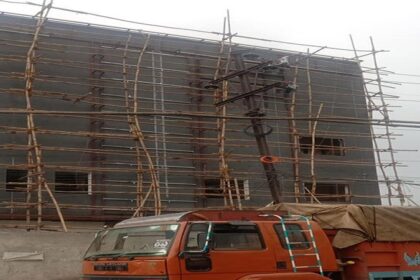 जालंधर: अग्रवाल अस्पताल के मालिक को कमिश्वर के आदेशों की भी परवाह नहीं, ATP के रोकने के बाद भी अवैध निर्माण जारी