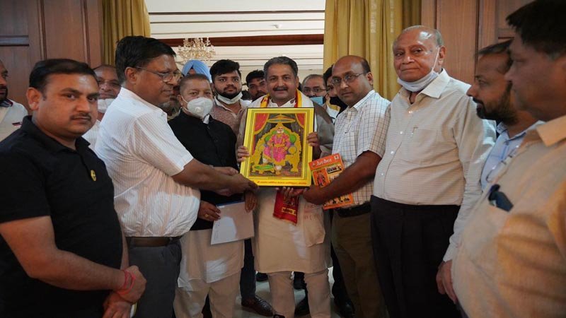 अग्रवाल समाज का प्रतिनिधिमंडल कैबिनेट मंत्री सिंगला को मिला, महाराजा अग्रसेन की जीवनी को स्कूलों के पाठ्यक्रम में शामिल करने की मांग