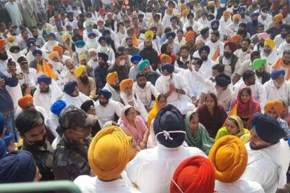 पंजाब के मंत्री भारत भूषण आशु पर करप्शन का आरोप, अकालियों ने घेरा घर