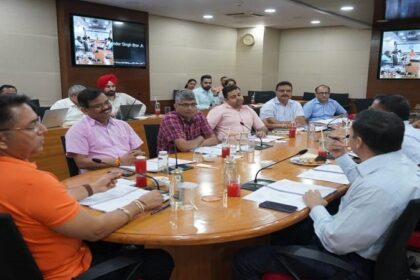 Punjab News: मान सरकार द्वारा पंजाब निवासियों के लिए डोर-स्टैप सर्विस डिलीवरी शुरू करने की योजना