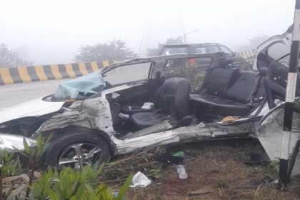 Punjab News: बड़ा हादसा, खड़े ट्रक से टकराई कार, 4 युवकों की मौके पर मौत