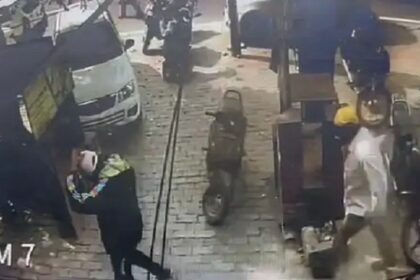 Loot In Bank: अमृतसर बैंक में लूट की गुत्थी सुलझी, पुलिस ने लुटेरों को किया गिरफ्तार