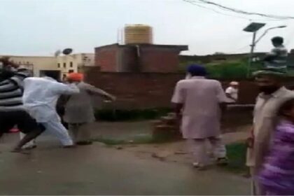 Punjab News: गुरुद्वारा साहिब के ग्रंथी सिंह को लेकर 2 गुटों में चली तलवारे