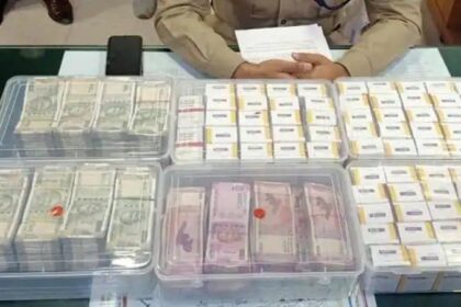 रेमडेसिविर की कालाबाजारी में प्रख्यात न्यूरो सर्जन सहित 3 गिरफ्तार, 36 लाख रुपये भी बरामद