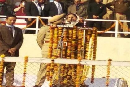 Republic Day: जालंधर में कैबिनेट मंत्री अरुणा चौधरी ने फहरा तिरंगा झंडा, कहा - 1 लाख नौकरी दे रही है सरकार