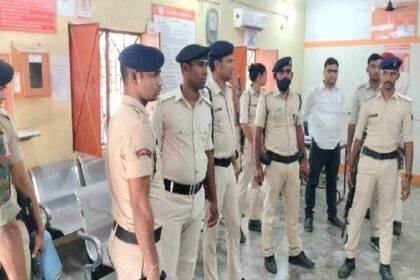 Bank Robbery: बंदूक की नोंक पर बैंक से 27 लाख की लूट, सिक्योरिटी गार्ड को मारी गोली