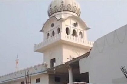 Punjab News: पंजाब में एक बार फिर बेअदबी की घटना, मिले श्री गुरु ग्रंथ साहिब के फटे हुए अंग