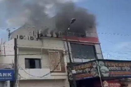 Punjab News: फर्नीचर की दुकान में लगी आग, लाखों का सामान जलकर हुआ राख