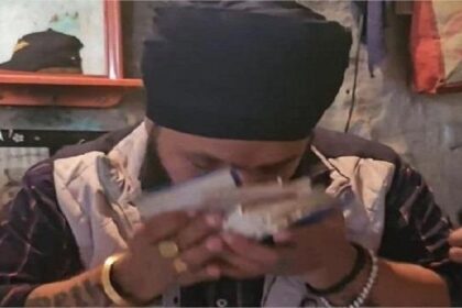 Punjab News: पंजाब में एक बार फिर बेअदबी, आरोपी ने फाड़े गुटका साहिब के अंग