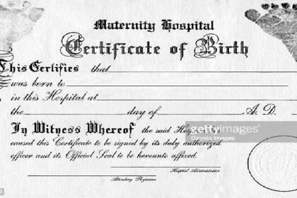 Business News: बर्थ सर्टिफिकेट से हो जाएंगे आधार से लेकर ड्राइविंग लाइसेंस बनवाने जैसे काम, नियम 1 अक्टूबर से लागू