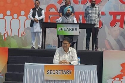 Punjab Politics: पहले चंडीगढ़ में विधानसभा सत्र के समानांतर ‘पब्लिक विधानसभा, अब जालंधर में डमी विधानसभा