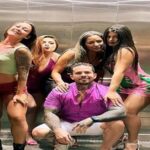 Viral News: 6 बीवियों के लिए पति ने बनाया 20 फीट लंबा बेड, खर्च किए 81 लाख रुपए