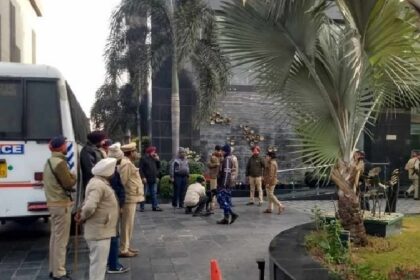 Punjab News: पंजाब के होटल को उड़ाने की धमकी देने वाला आरोपी दिल्ली से गिरफ्तार