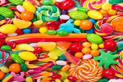 Health Alert: कैंसर का खतरा बढ़ा सकता है रंग-बिरंगी कैंडीज, इन Products पर लगा बैन