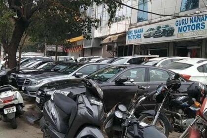 कांग्रेसी नेता लक्की के लिए 'अनलकी' रहा निगम दफ्तर में हंगामा करना, कट गया चालान, देखें VIDEO