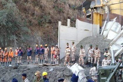 उत्तराखंड जल प्रलय: अब तक 32 शव बरामद, 206 लोग अभी लापता, रेस्क्यू ऑपरेशन जारी