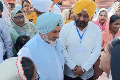 Punjab News: ऑपरेशन पवन के शहीद जवानों के पारिवारिक सदस्यों का कैबिनेट मंत्री चेतन सिंह जौड़ामाजरा ने किया सम्मान