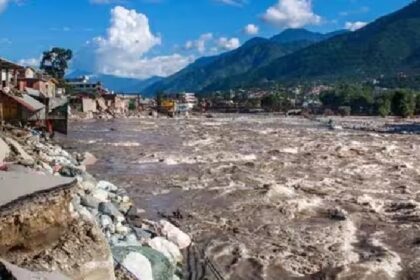 Weather Update: हिमाचल प्रदेश के कुल्लू में फटा बादल, एक की मौत, कई इलाकों में भारी तबाही