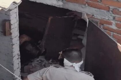 Jalandhar News: जालंधर में घर के बेड से मिली व्यक्ति की लाश, इलाके में मचा हड़कंप