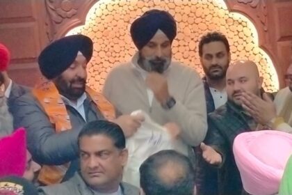 जालंधर सैंट्रल: इकबाल सिंह ढींढसा फिर अकाली दल में लौटे, चंदन ग्रेवाल की हलके में पकड़ हुई और मजबूत, मजीठिया बोले- सैंट्रल हलका करेंगे फतेह