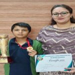 DIPS: लॉन टैनिस कंपीटिशन में डिप्स का मयंक गुप्ता रहा विजेता