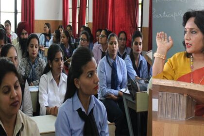 डिप्स यू.ई में अंग्रेजी की कार्यशाला आयोजित, CEO मोनिका मंडोत्रा ने कहा- "इंग्लिश एैज़ ए विंडो टू द वल्र्ड"