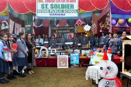 St Soldier News: सेंट सोल्जर में भिन्न-भिन्न विषयों पर आधारित आर्ट एंड क्राफ्ट प्रदर्शनी
