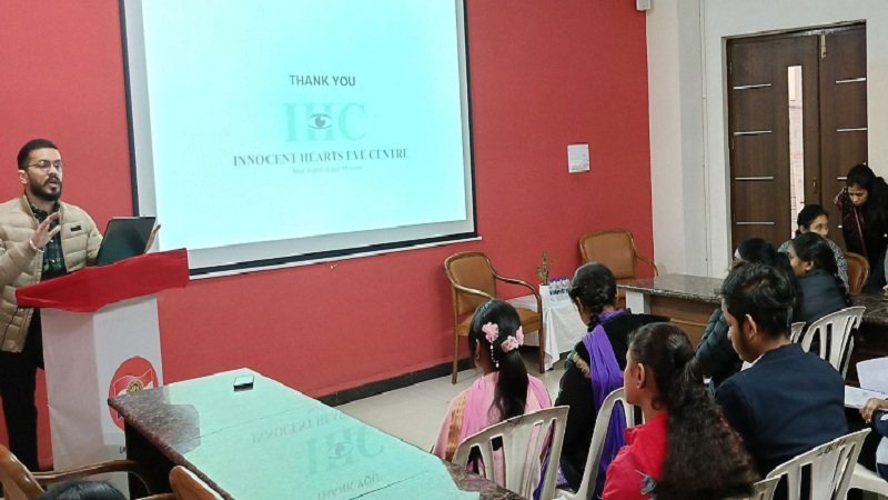Innocent Hearts: इनोसेंट हार्ट्स ग्रुप ऑफ़ इंस्टीट्यूशंस ने ग्लूकोमा पर किया कार्यशाला का आयोजन